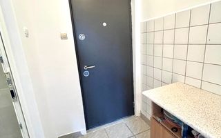 Garsonieră | 15 mp | Complet renovată | Centrală proprie | Lazaret - Poză 4