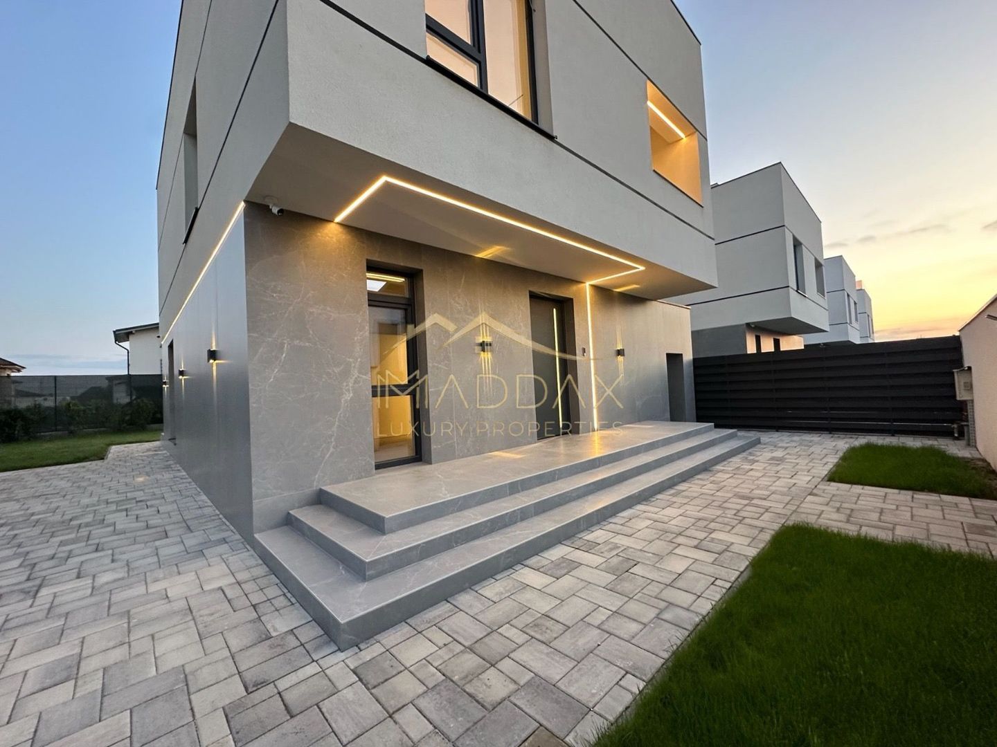 Vila individuala *432mp* + curte // 6 locuri Parcare / Pipera-Tunari - Poză 47