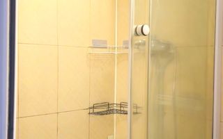 Apartament cu 2 camere, 70 mp -  Casa - zona centrala - Poză 7