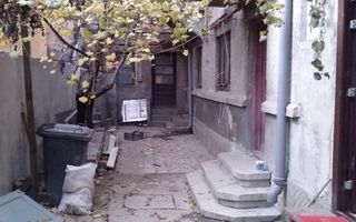 Casa "TEBO",  pozitie facila, perspectiva de renovare/dezvoltare - Poză 3