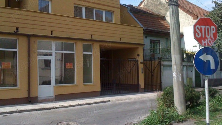 Vanzare apartament 2 camere central - Poză 1