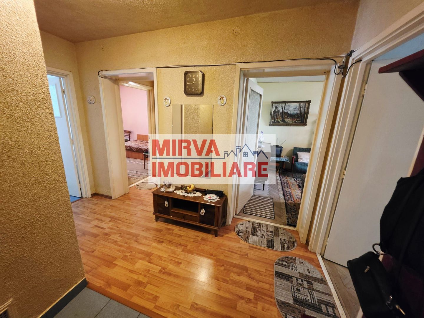 Apartament 3 camere, decomandat, parter, zona Republicii - Poză 1
