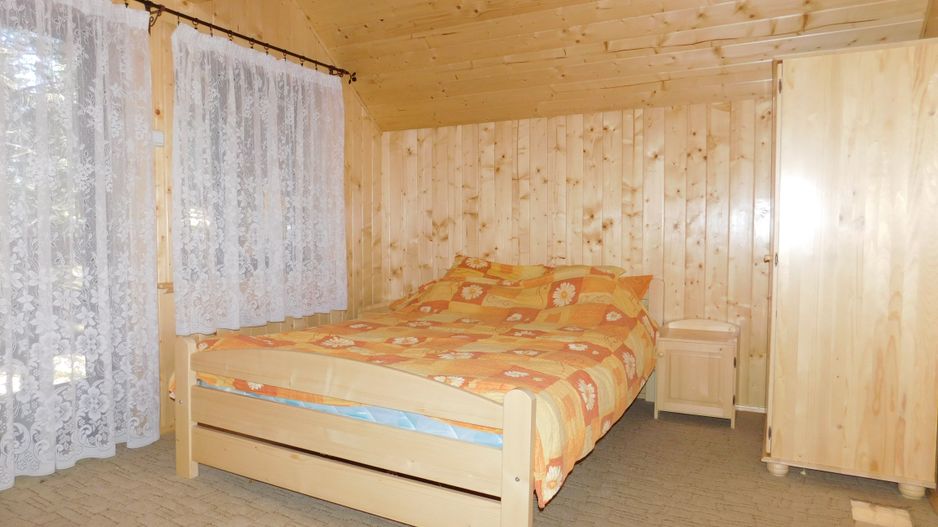 Casă de vacanta de vanzare, in Marisel, langa Cabana Motilor - Poză 41