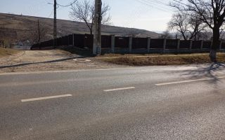 teren intravilan de vanzare - Poză 4