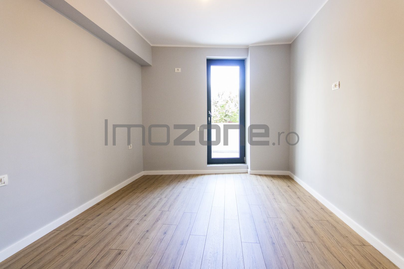 MILITARI - LUJERULUI - PARCUL LINIEI - 100MP + 17 TERASA - BOXA INCLUSA DE 9MP - Poză 4