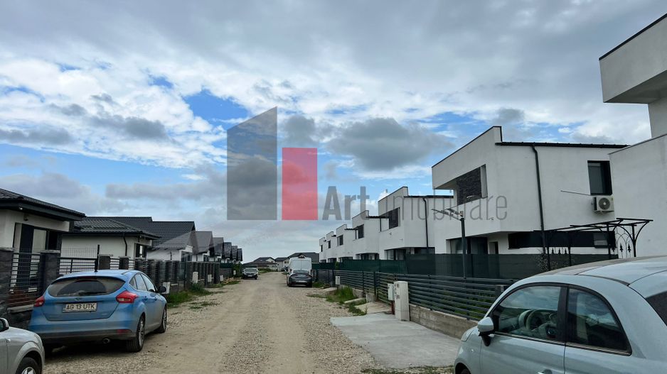 De vânzare  2 loturi de teren in comuna Berceni-Vidra - Poză 3