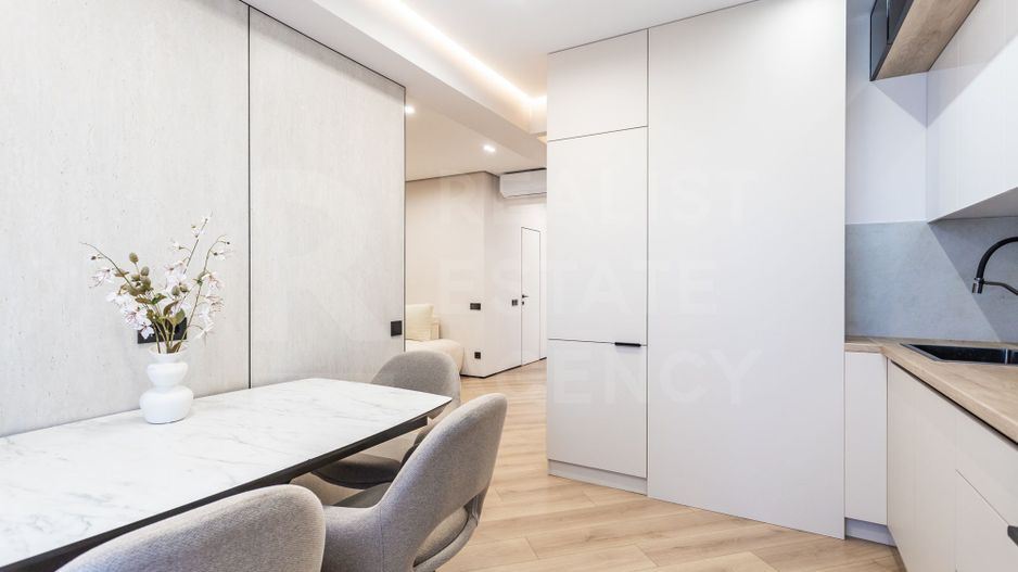 Vânzare, apartament 2 camere, 67.2 mp, str. Mihail Sadoveanu, Ciocana - Poză 2