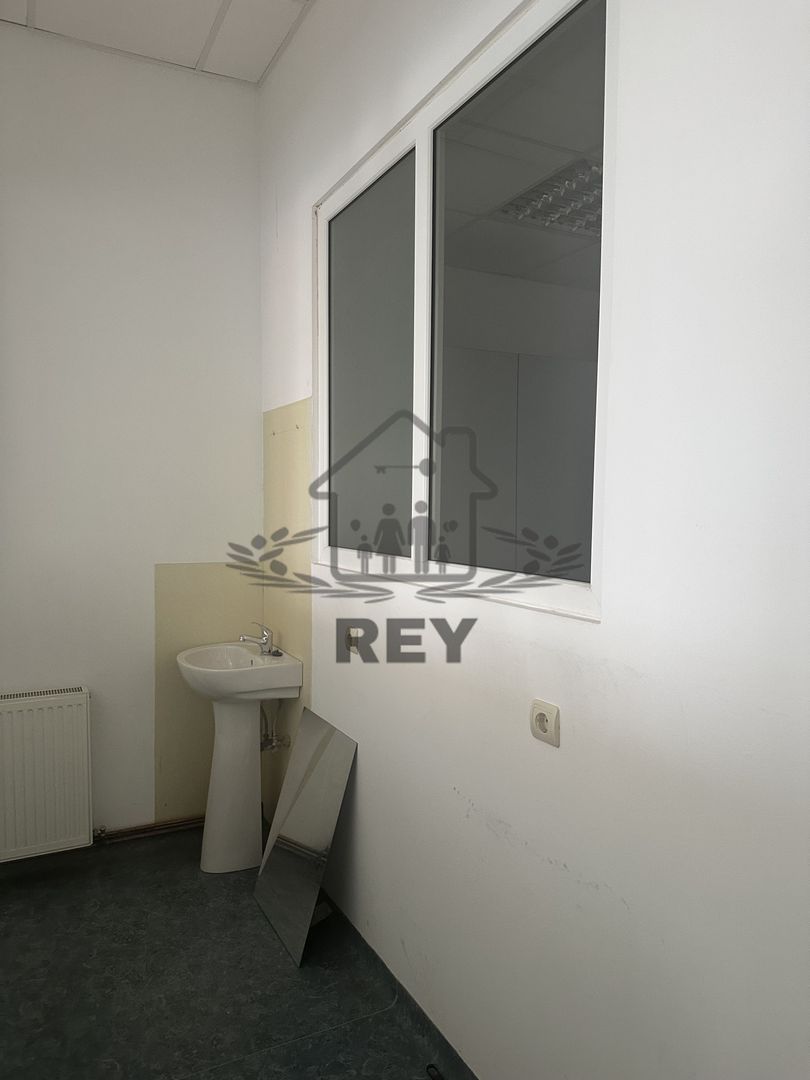 Ap. 108 mp– Parter, Centru Istoric, Pretabil Cabinet/Birou/Locuință/Reg Hotelier - Poză 13