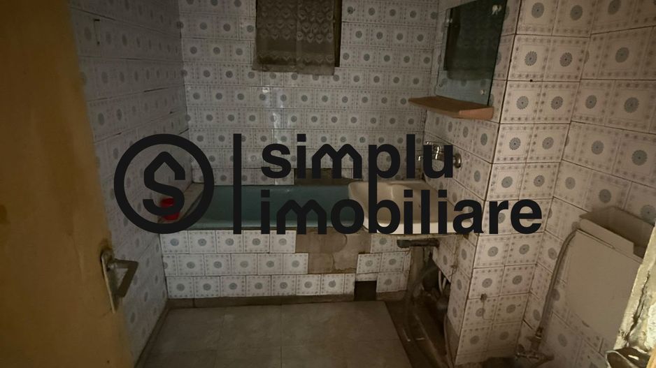 3 camere, 2 bai, Valea Rosie - 100 000 Euro - Poză 8