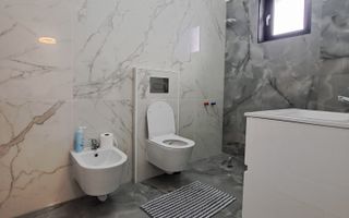 Casa deosebita P+E | mobilata si utilata | teren 1277mp | stradal Vladești - Poză 12