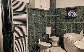Casa- Str Tismana, zona Spitalul nr 1 - Poză 15