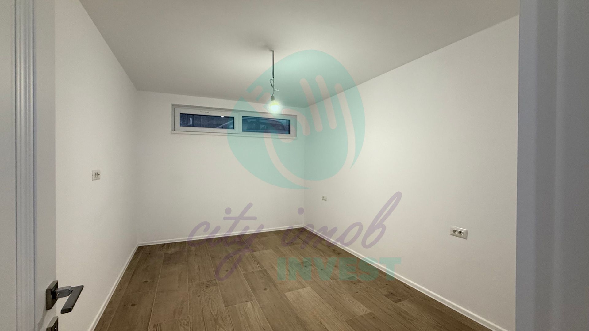 3 camere - ideale pentru activitati sau investitie - Poză 5