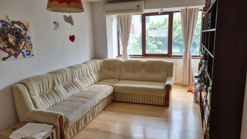 Apartament luminos 3 camere. Bld. Obregia. Zona Cultural. - Poză 7