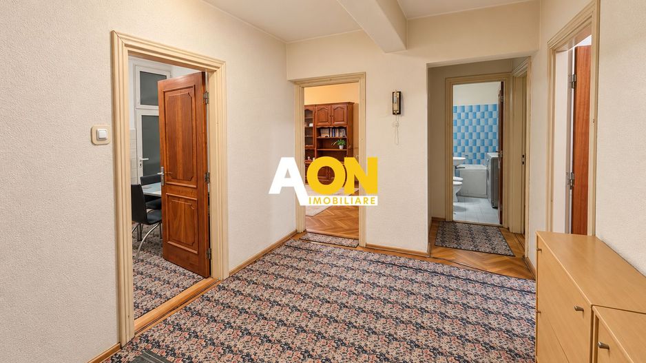 Apartament decomandat, 4 camere, 95 mp utili, boxa de 13 mp, Centru - Poză 4