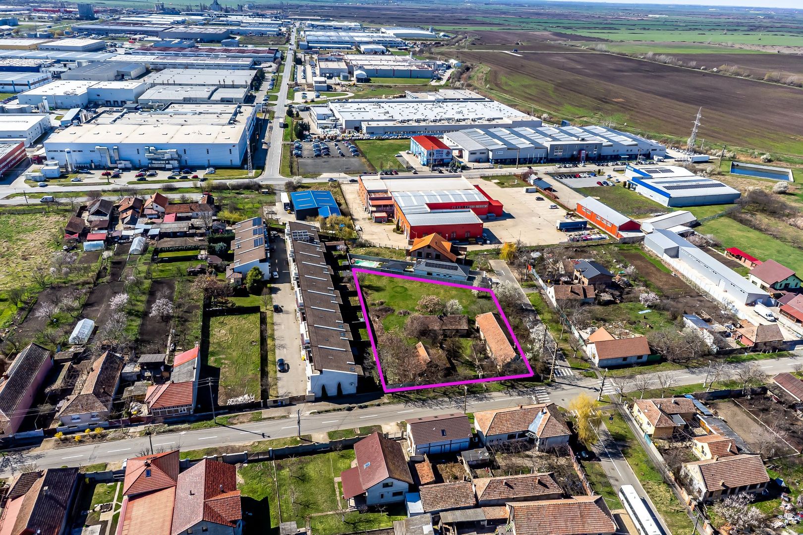 Teren de 2.782 mp. Perfect pentru parcelare și construcție de case - Poză 6