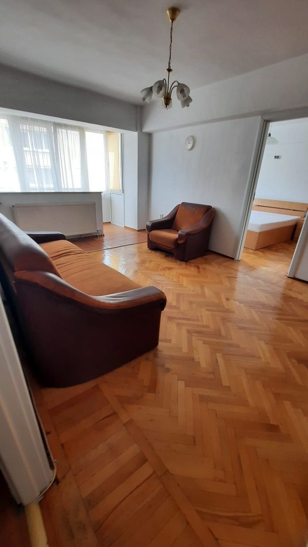 Apartament 2 camere de vânzare | Centrală proprie | Parcul Cișmigiu | Etaj 8 - Poză 1