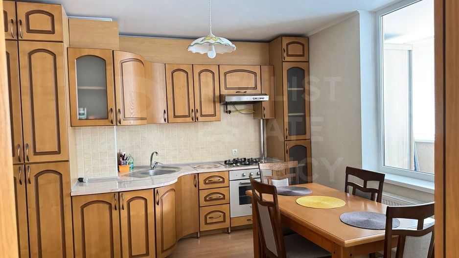 Chirie, apartament, 2 camere, strada Petru Rareș, Centru - Poză 3
