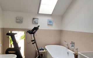 Casa eficienta energetic cu piscina in Giroc - Poză 33