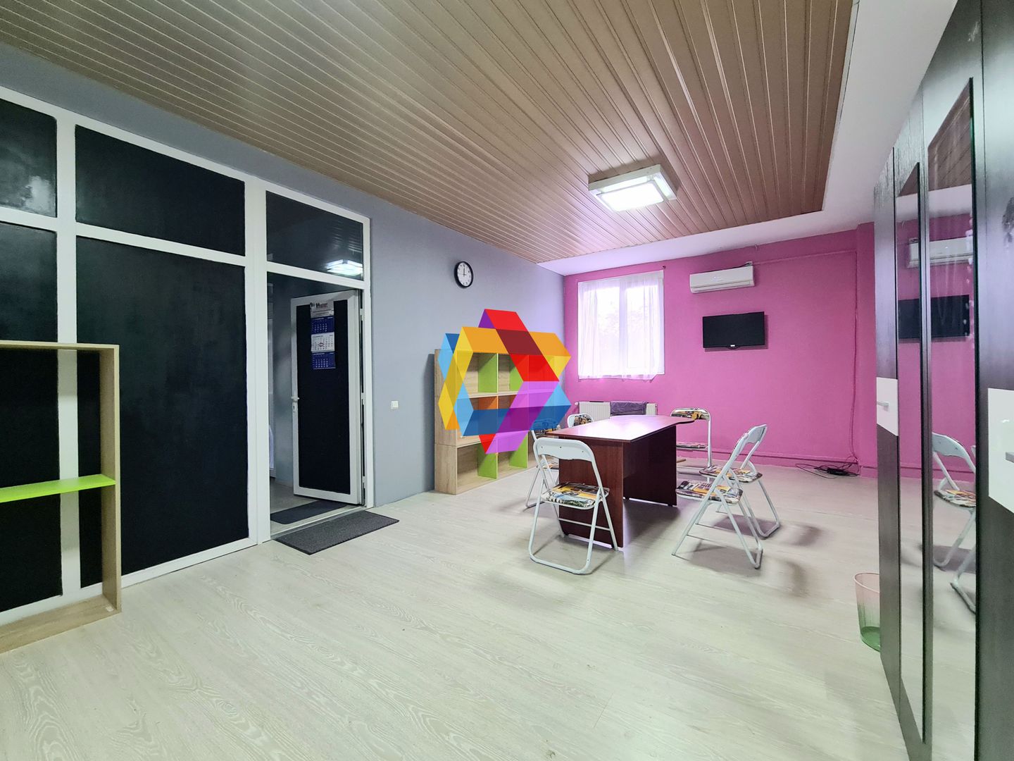 Spatiu birouri de închiriat Brasov - 35 mp # Spatii-comerciale-brasov.ro - Poză 2