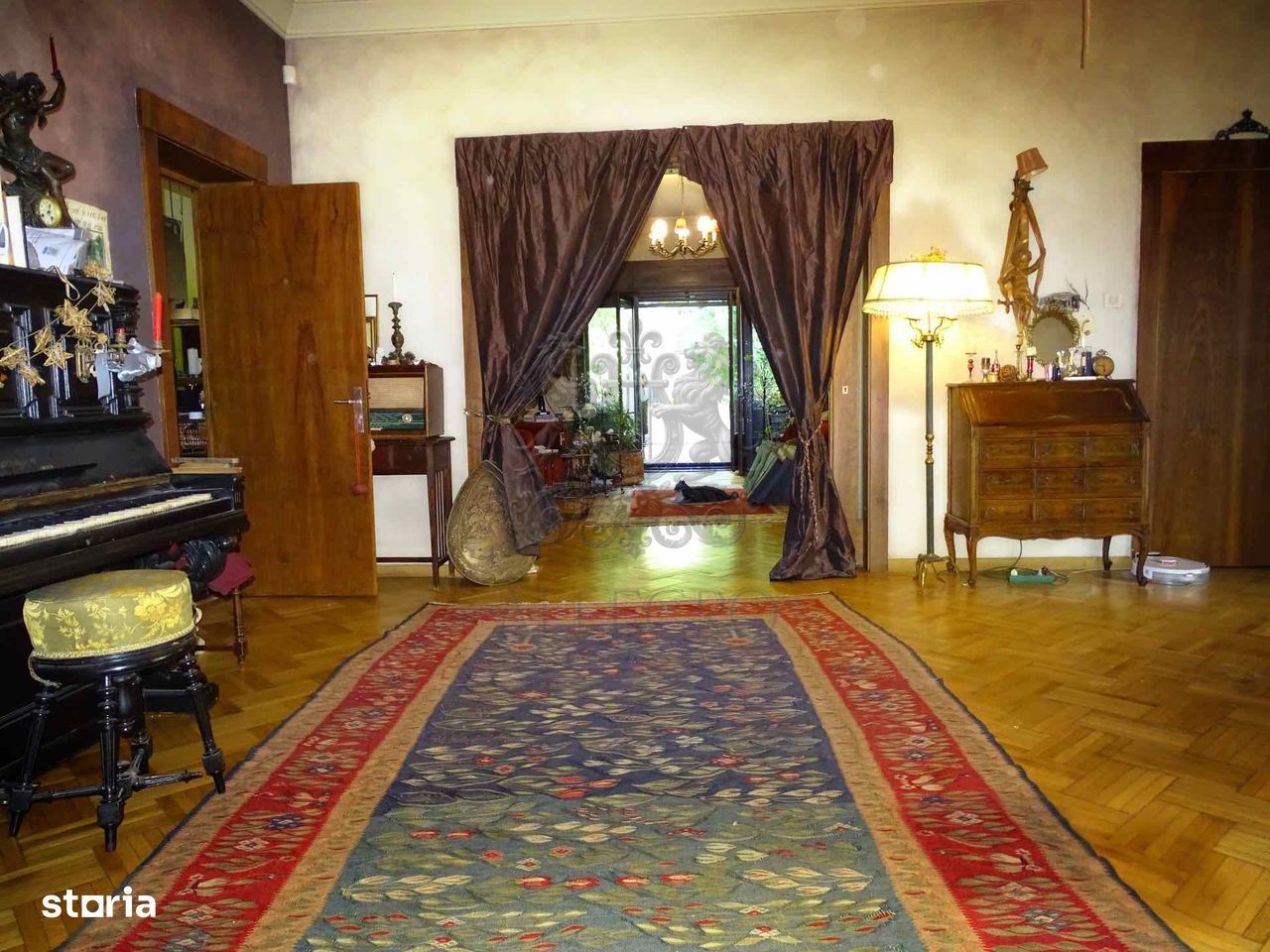 Apartament in vila | 6 Camere 226 utili | Gradina 154 mp | Garaj - Poză 4