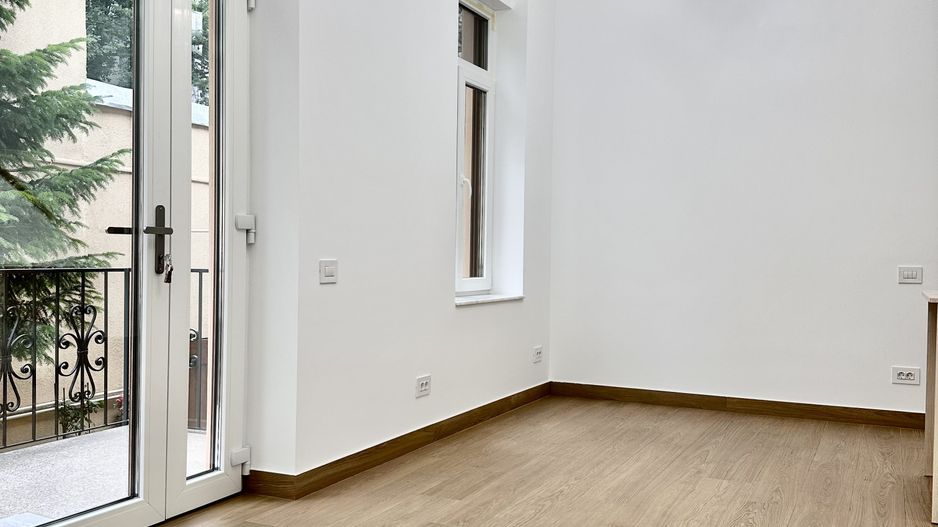Casa de inchiriat, 3 camere, 3 bai, renovata, prima inchiriere. - Poză 9