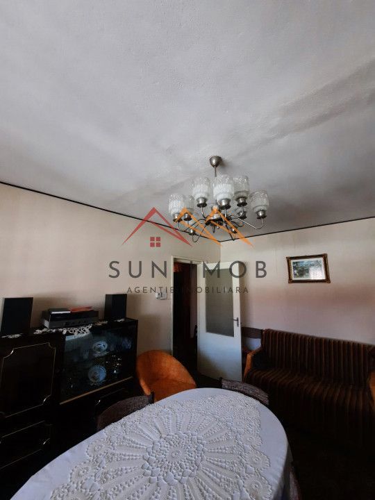 Apartament 3 camere, decomandat, 82 mp, 2 grupuri sanitare, Campina - Poză 8