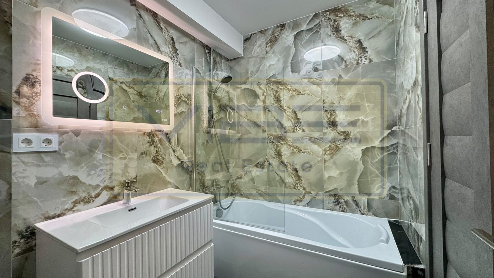 Apartament 2 camere NOU Copou - Complex Rasarit de Soare - Poză 13