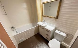 2 camere, semidecomandat, mobilat modern, bloc nou, balcon, Centru - Poză 6