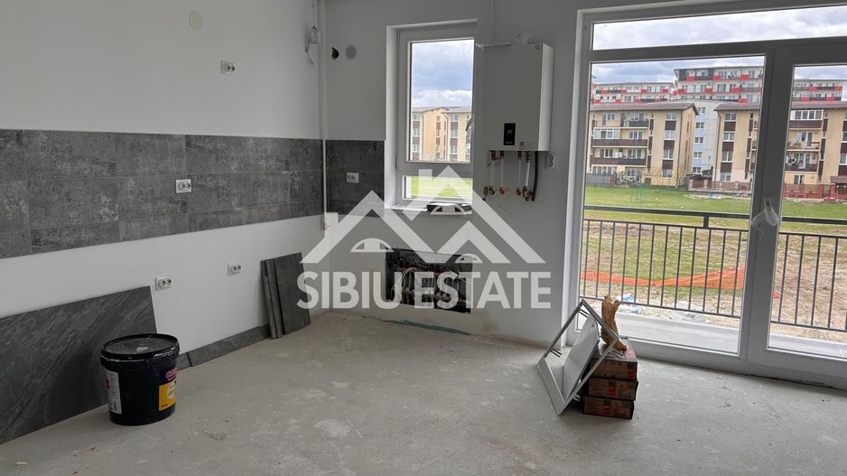 Apartament 3 camere –  Finisat la Cheie , Parcare Inclusă - Poză 2
