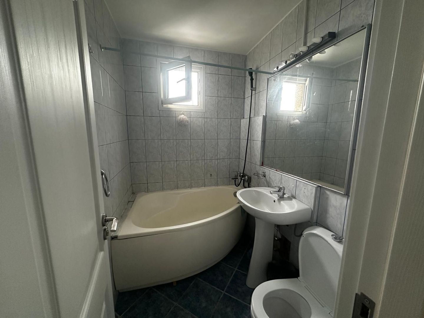 Apartament 2 camere mobilat complet, balcon, pet friendly, Titan - Poză 11