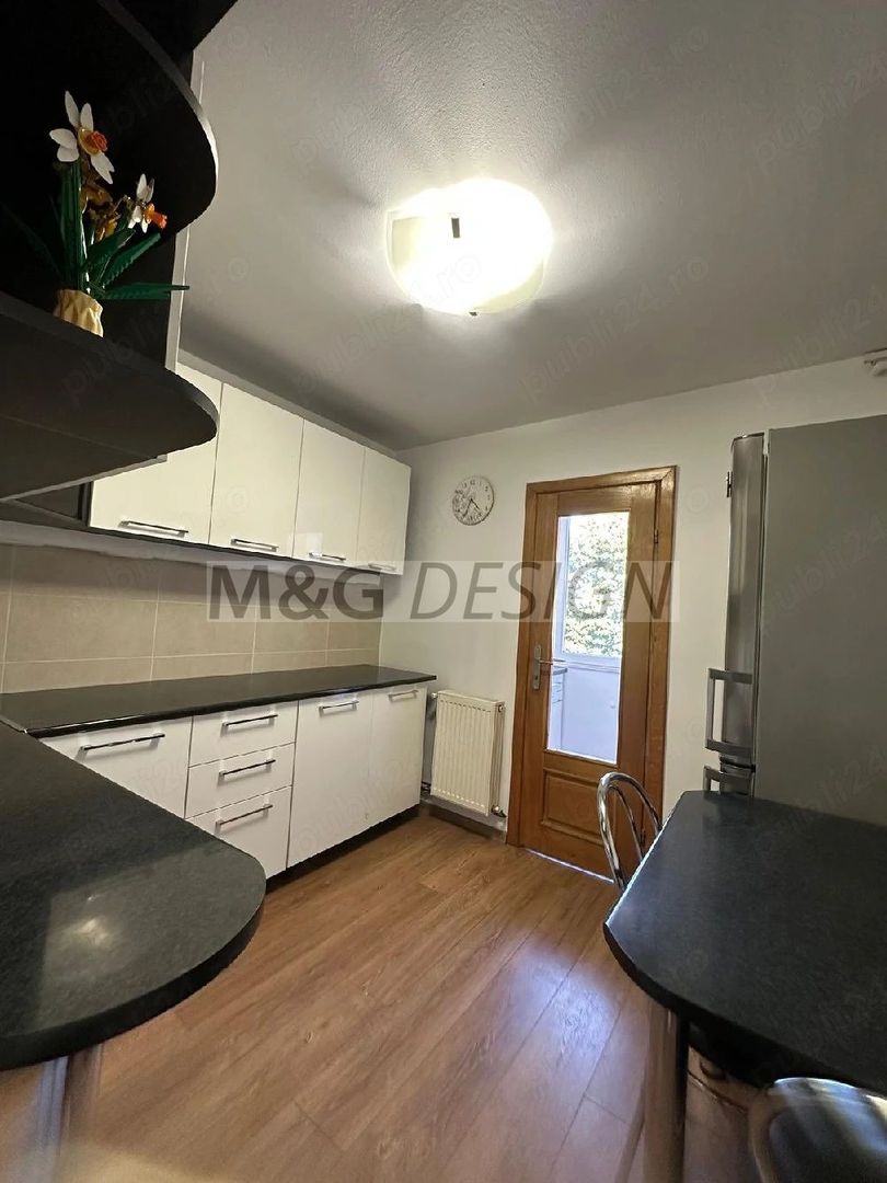 3 camere zona Lunei , 2 bai , centrala proprie - Poză 4