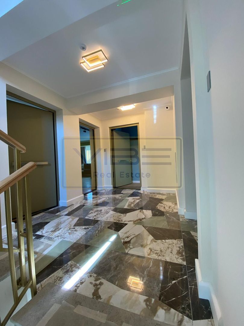 Apartament  Parcul Copou - VIEW SUPERB ! LUX- MODERN ! - Poză 13
