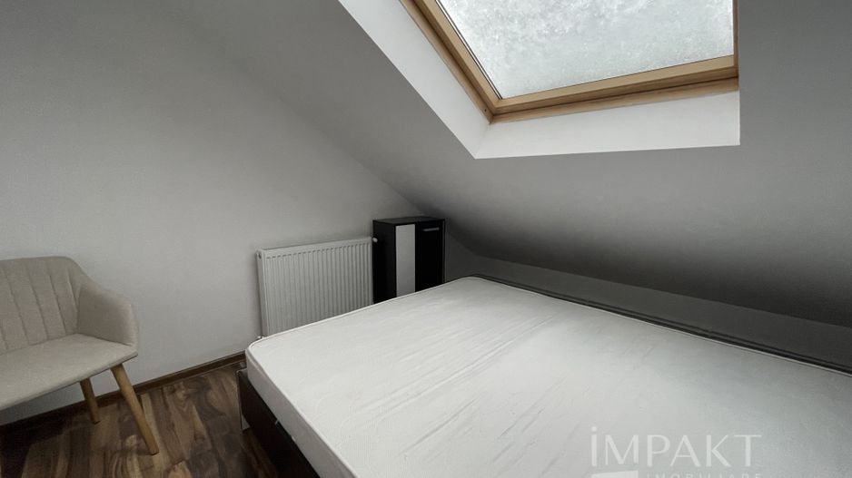 Apartament cu 3 camere de închiriat în Zorilor - Poză 8