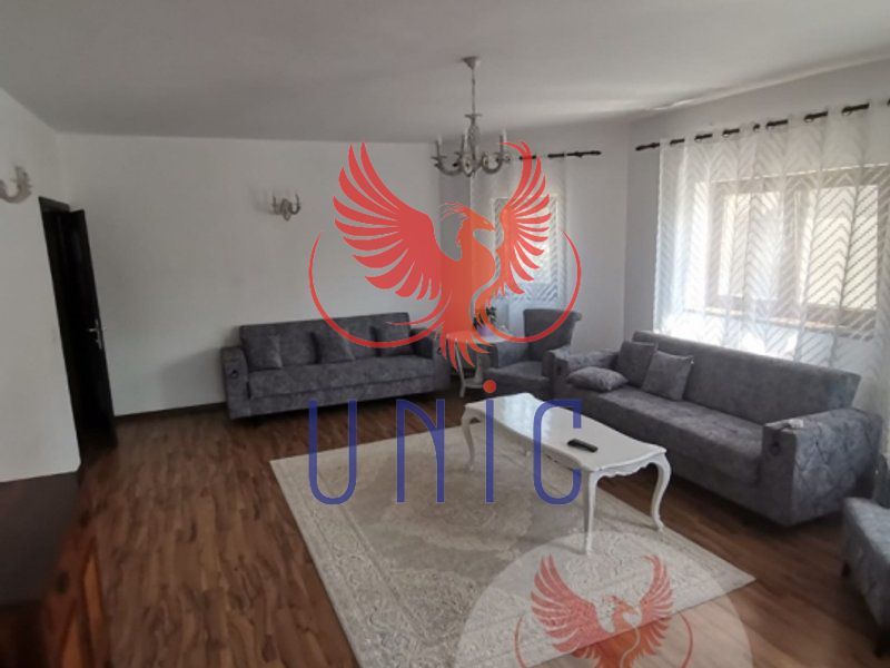 Vila 5 camere, Simnicul de Jos - Poză 1