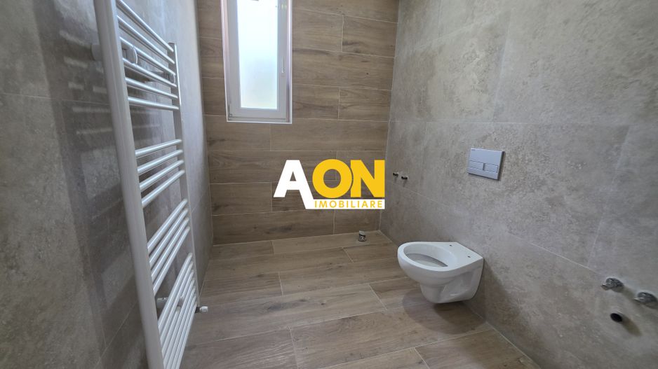 Apartament cu 3 Camere, 2 Bai, 100mp Curte Proprie,  Boxa 40 mp - Poză 6
