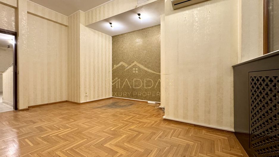 Vila centrala cu 13 camere *460mpu* + garaj // Dorobanți - Poză 17