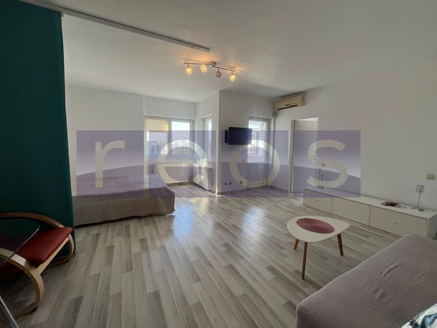 VANZARE  3 CAMERE DECOMANDAT - VITAN MALL - Poză 1