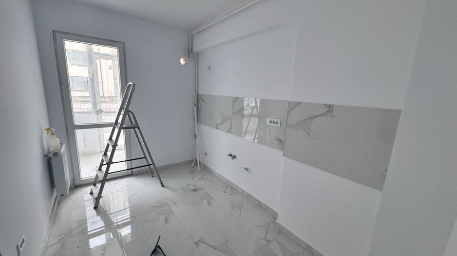 AP. 3 CAMERE PLATANI RESIDENCE, NOU, CURTE 77 MP, PARCARE, COMISION 0% - Poză 3