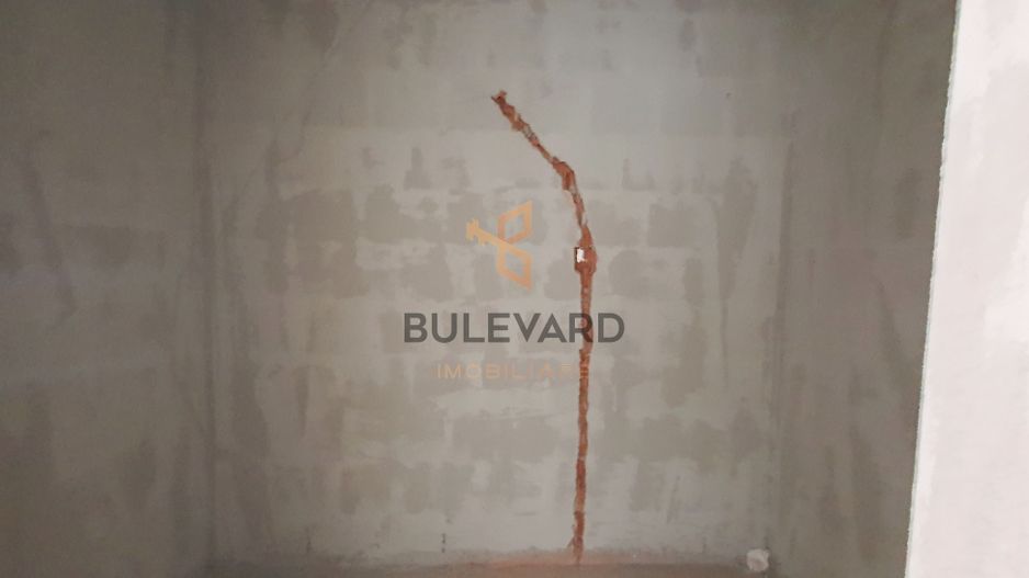 Apartament cu 2 camere, zona strazii Eroilor! - Poză 5