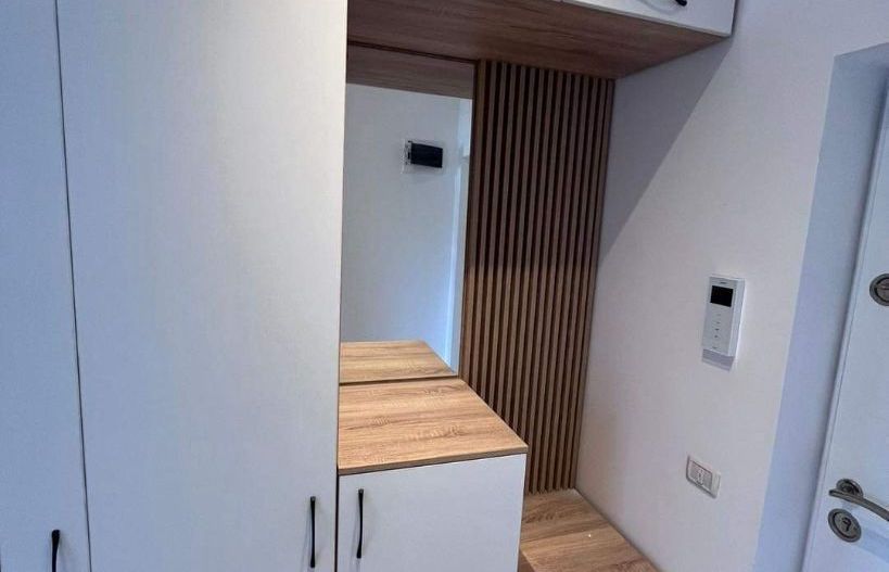 AP. 2 CAMERE SALAJ,LOC PARCARE,BUCATARIE INCHISA, MOBILAT MODERN - Poză 8