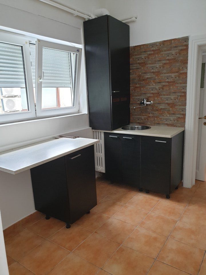 Manastire Casin apartament 4 camere - etaj 1 - in vila - Poză 8