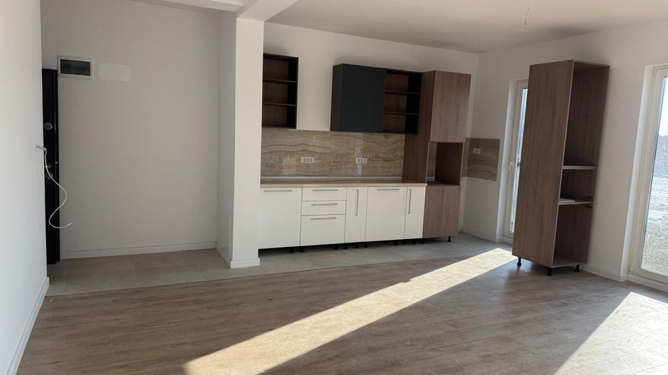 COMISION 0 | Apartament 2 camere | Etaj 2 | 48 mp utili | Zona Plopi - Poză 2