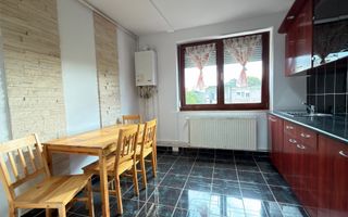 Apartament 2 camere Republicii Etaj III - Carei - Poză 2