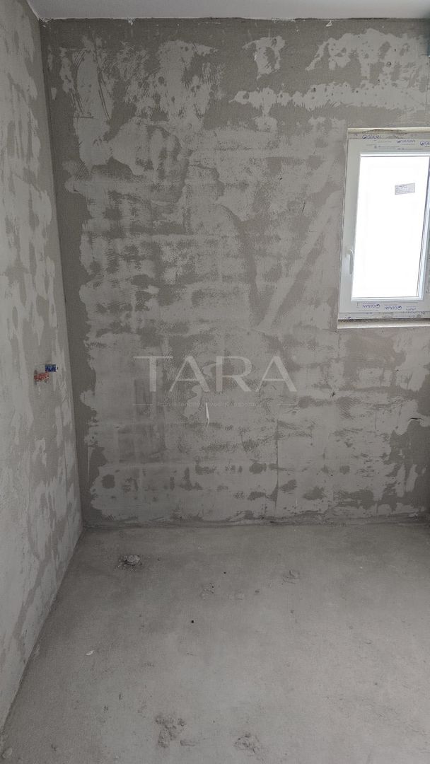 Pret avantajos! Vanzare apartament cu terasă și view spre Cluj, Baciu. - Poză 6