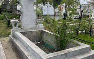 Loc de veci pentru 2 persoane (suprapus) – Cimitirul privat Socola Mică, Iași - Poză 5
