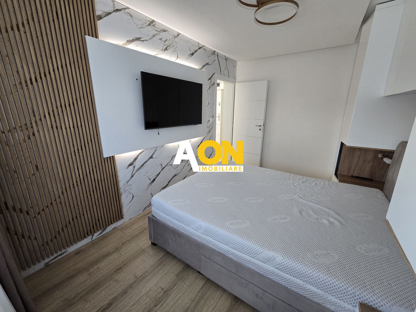 Apartament 2 Camere M uri, Complet Renovat, Vedere Parc - Poză 5