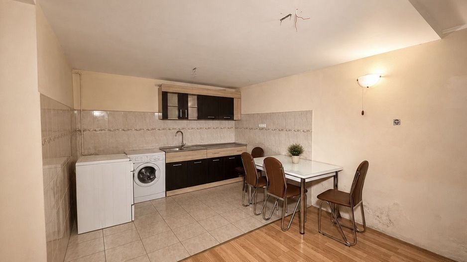 De vânzare apartament la casă, Piața Republicii, Agnita - Poză 4