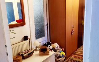 Casa la curte 3 camere, teren total 250 mp, zona Mihai Bravu - Poză 13