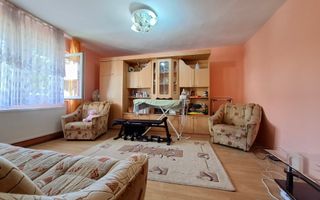 Liber, de vanzare apartament 3 camere Valea Lupului Iasi, baie cu geam - Poză 5