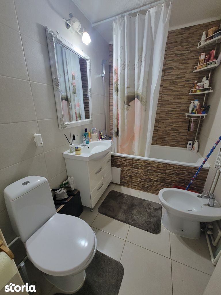 BRASADAS vinde ap 2 cam mobilat etaj 4/4. - Poză 11